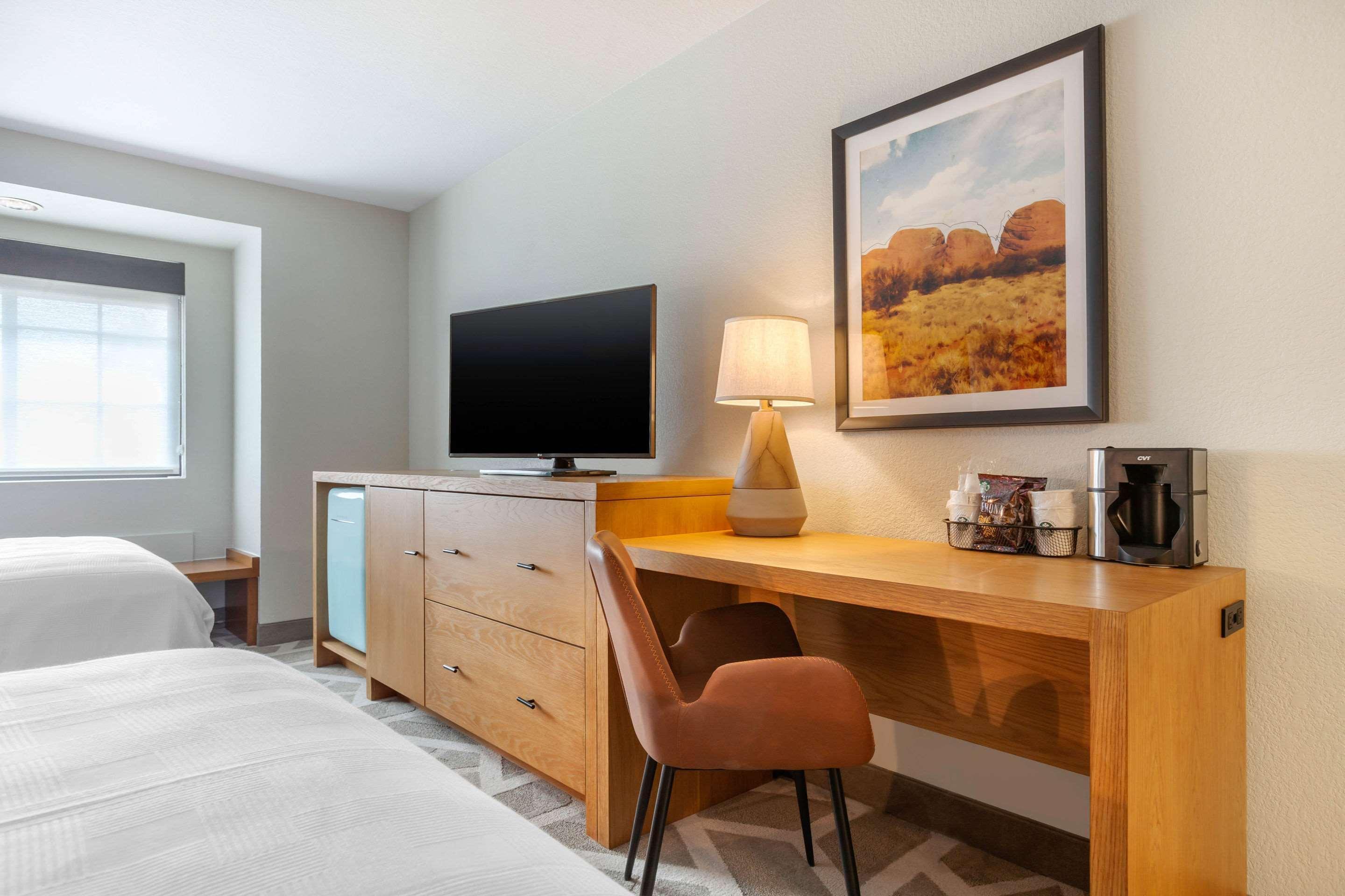 La Quinta Inn & Suites By Wyndham Tempe University, Phoenix Экстерьер фото