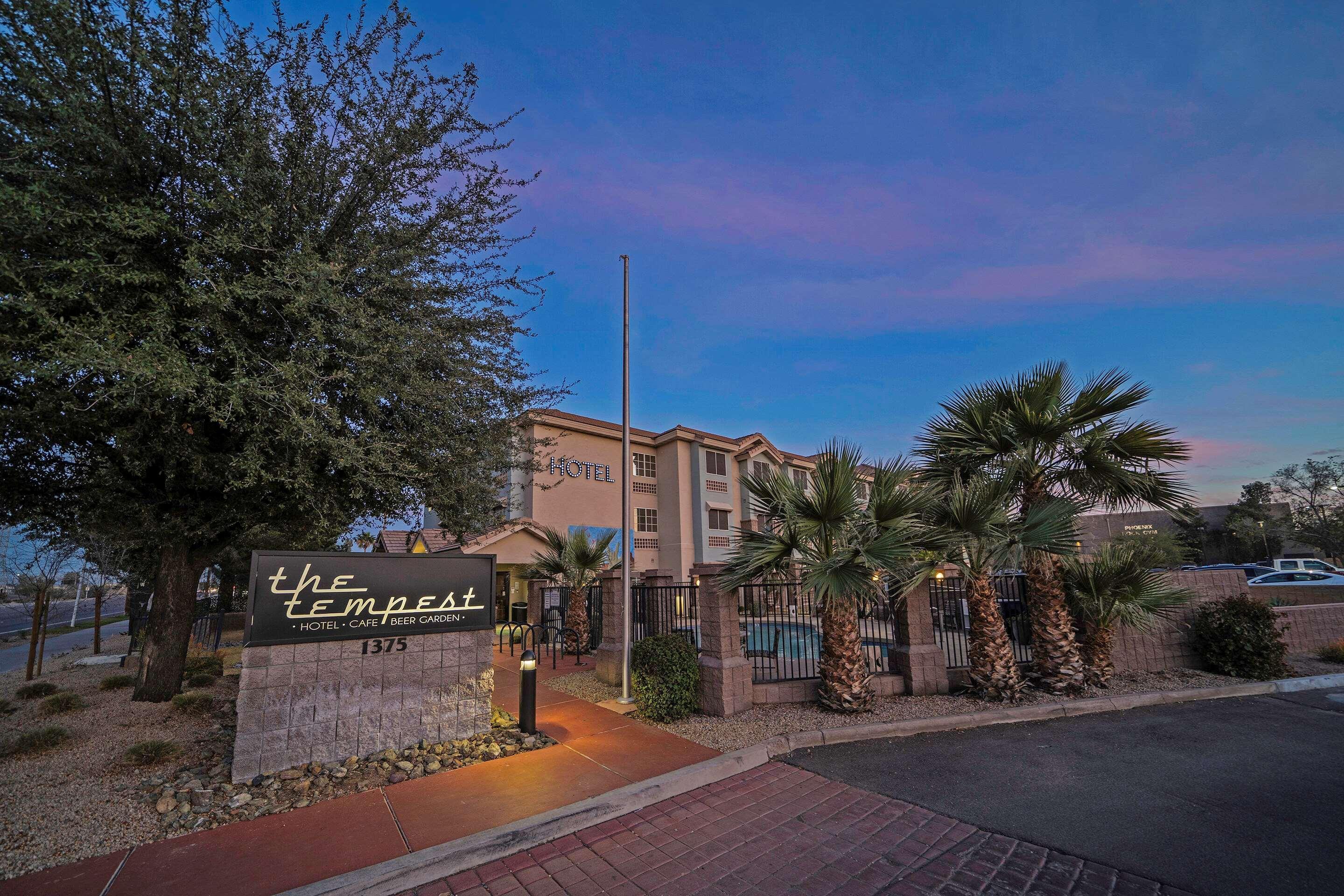 La Quinta Inn & Suites By Wyndham Tempe University, Phoenix Экстерьер фото