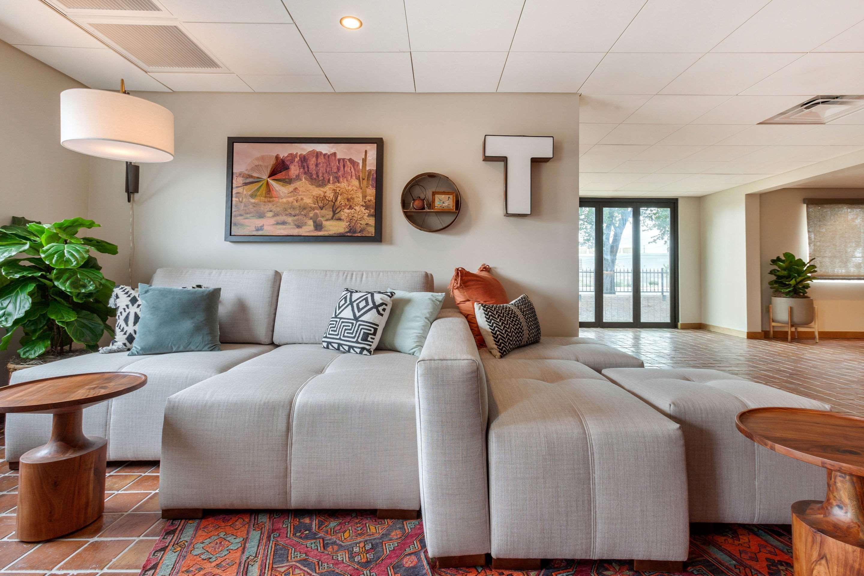 La Quinta Inn & Suites By Wyndham Tempe University, Phoenix Экстерьер фото