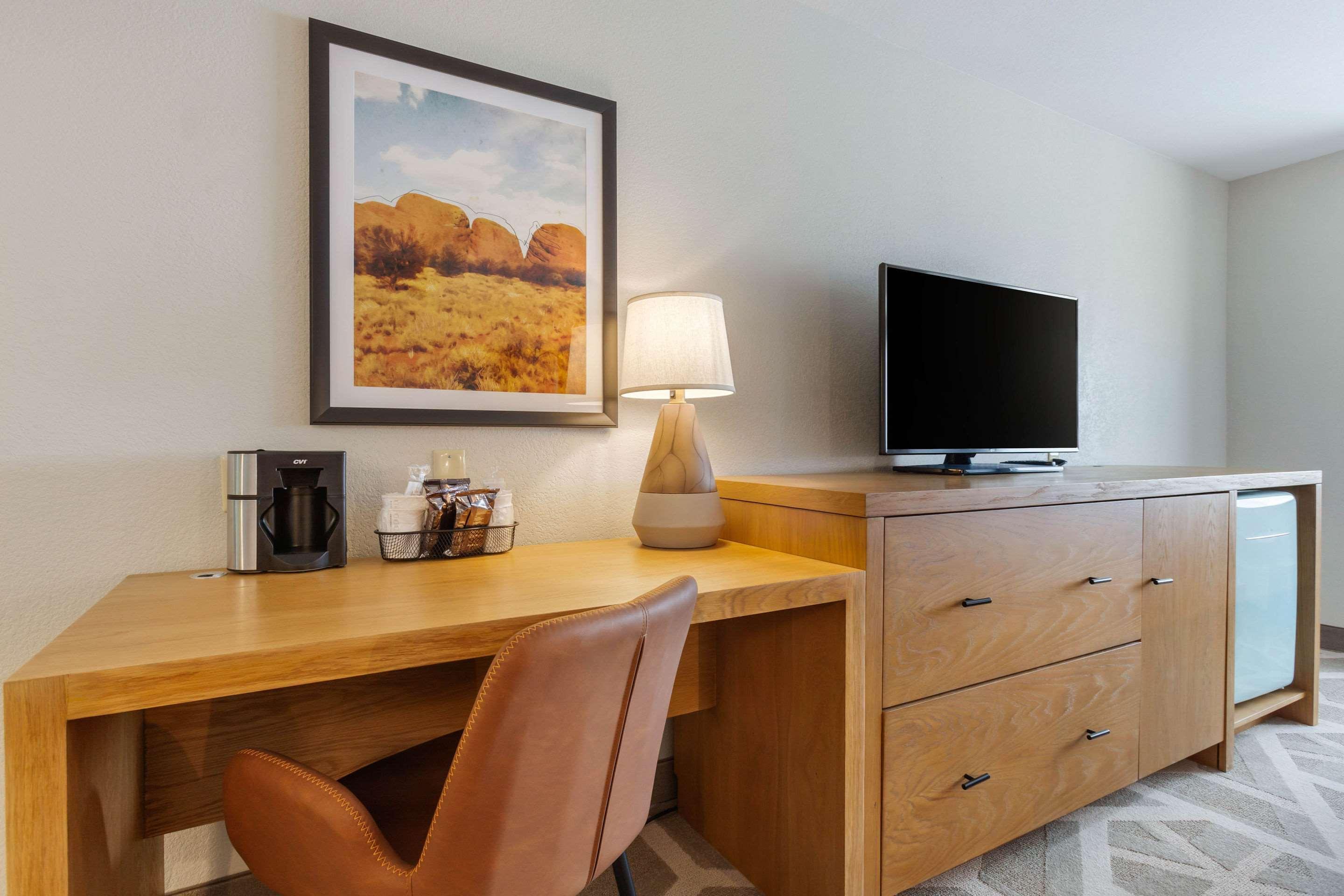 La Quinta Inn & Suites By Wyndham Tempe University, Phoenix Экстерьер фото