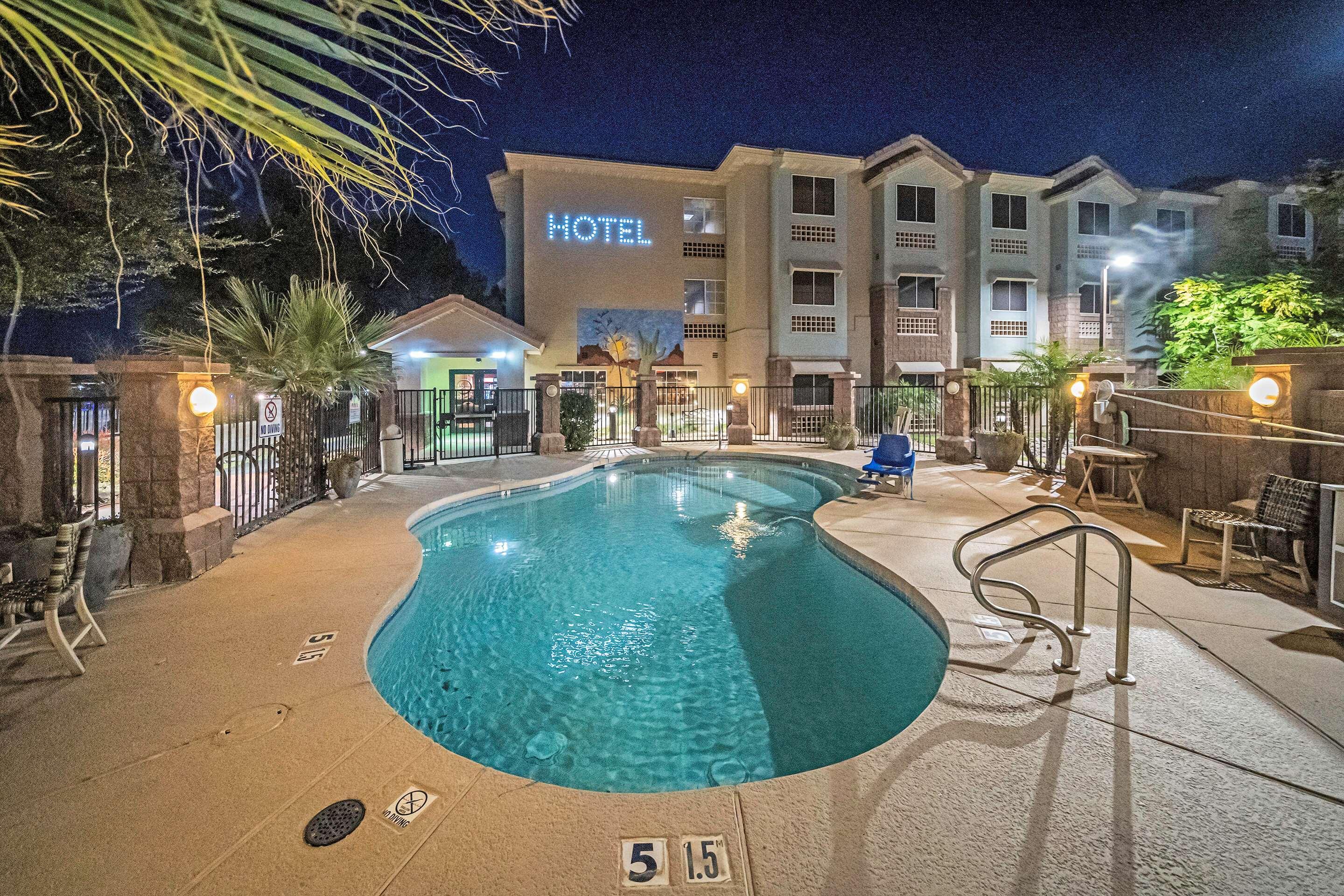 La Quinta Inn & Suites By Wyndham Tempe University, Phoenix Экстерьер фото